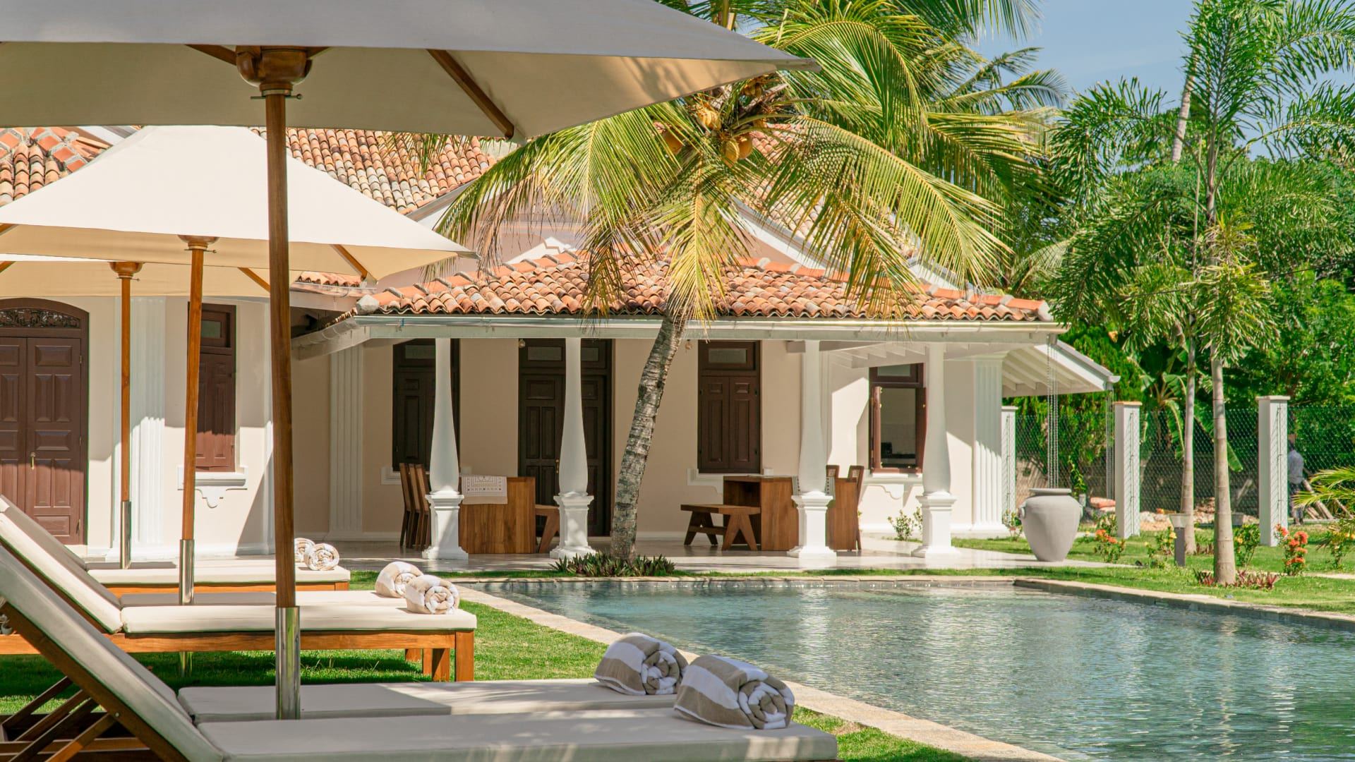 Stella Antique, Madiha, Sri Lanka